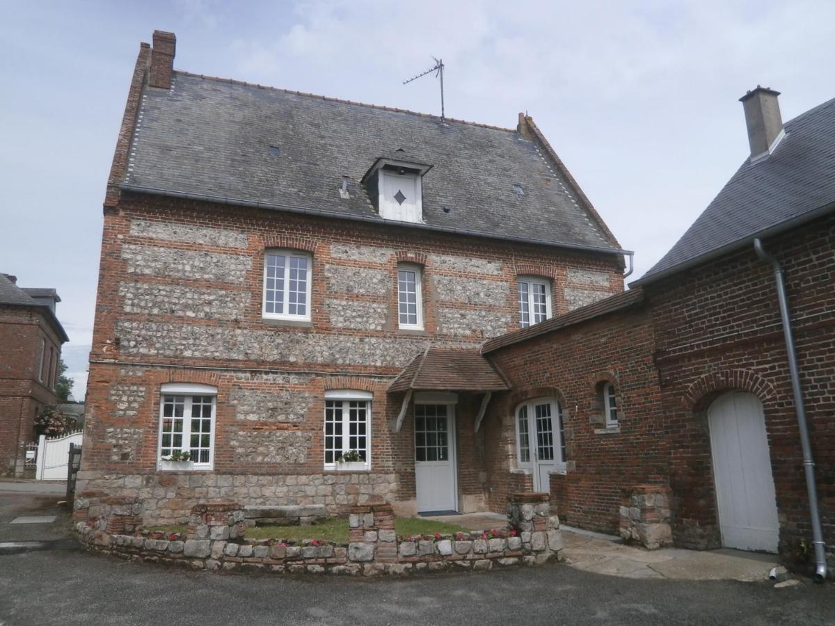 Au Claire De Lune Le Bourg-Dun Buitenkant foto