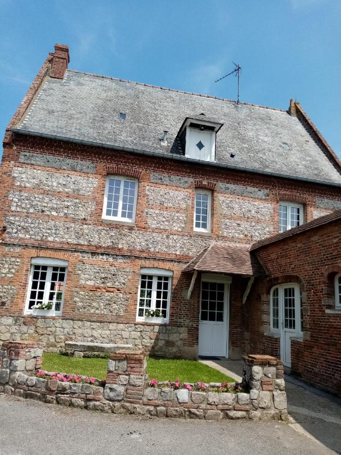 Au Claire De Lune Le Bourg-Dun Buitenkant foto